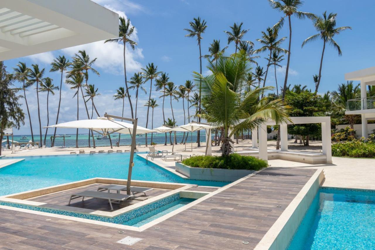 Family Getaway Apartment - Right On The Beach Punta Cana Esterno foto