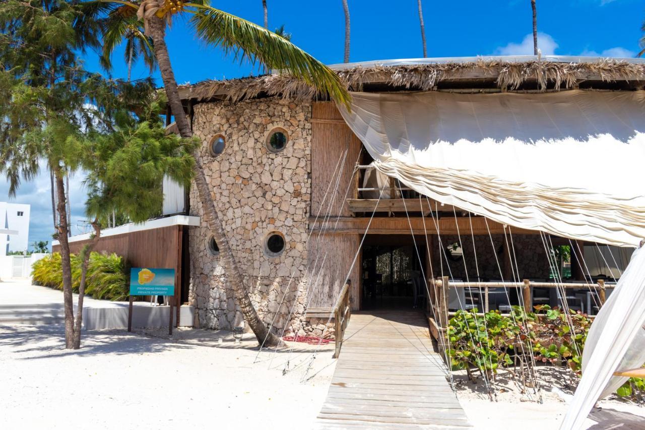 Family Getaway Apartment - Right On The Beach Punta Cana Esterno foto