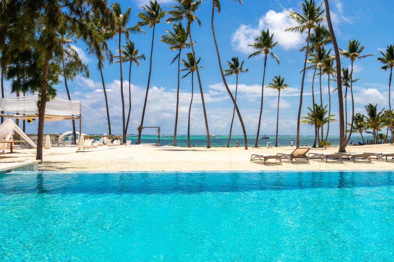 Family Getaway Apartment - Right On The Beach Punta Cana Esterno foto